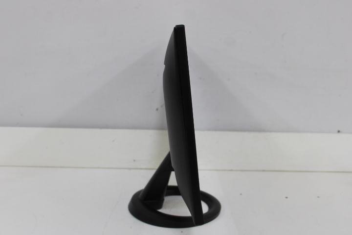Medion computermonitor – foto 15 – kavel bij GSD Auctions, Zoeterwoude