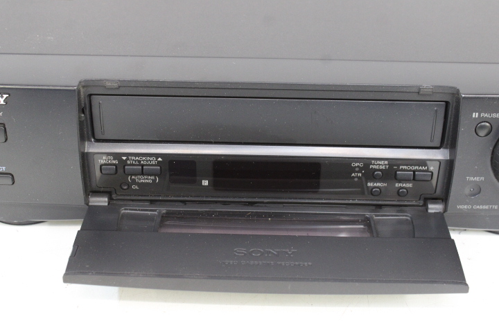 Sony VHS Video Cassette Recorder SLV-XE310 – foto 10 – kavel bij GSD Auctions, Zoeterwoude