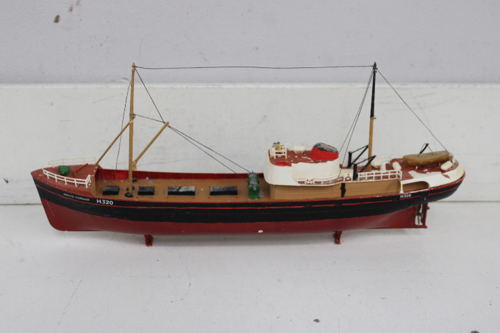 Set van 3 modelschepen – foto 18 – kavel bij GSD Auctions, Zoeterwoude