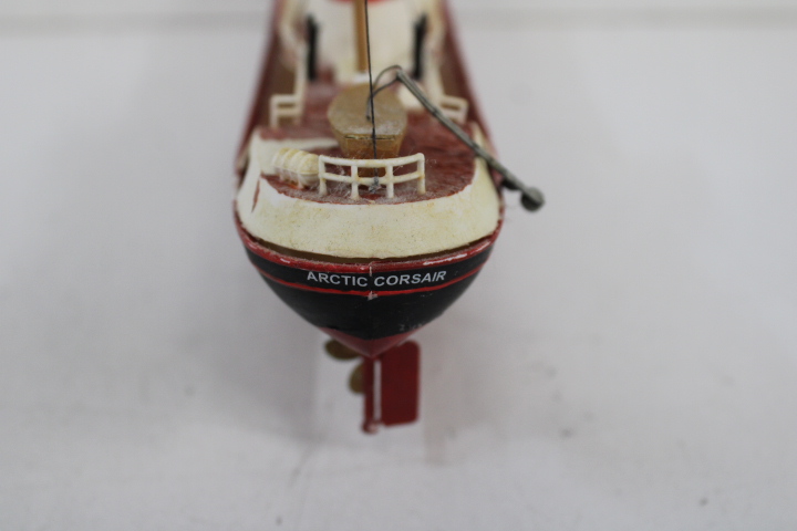 Set van 3 modelschepen – foto 20 – kavel bij GSD Auctions, Zoeterwoude
