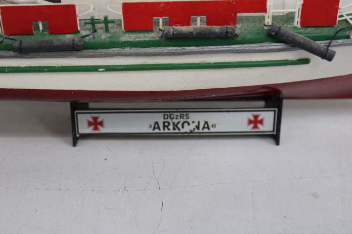 Set van 3 modelschepen – foto 22 – kavel bij GSD Auctions, Zoeterwoude