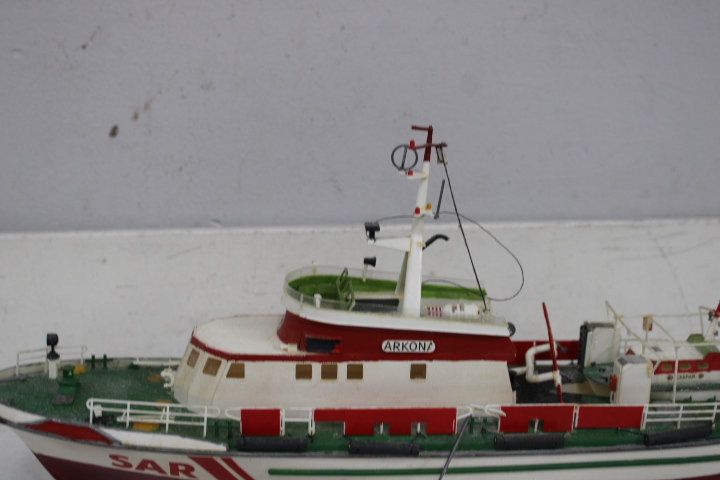 Set van 3 modelschepen – foto 28 – kavel bij GSD Auctions, Zoeterwoude