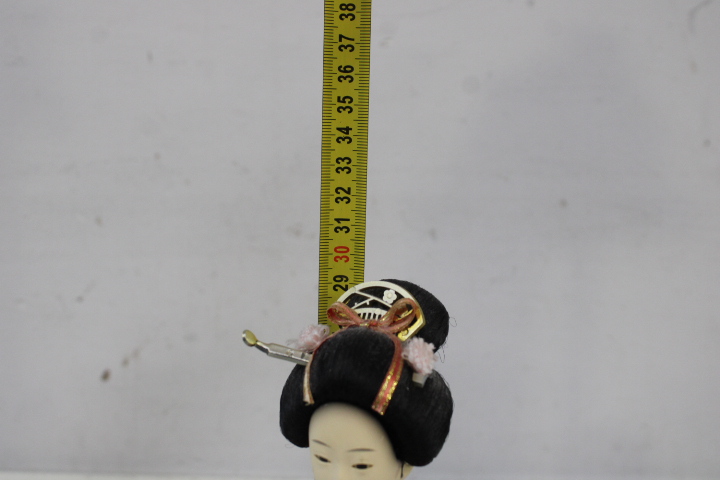 Japanse traditionele geisha pop – foto 17 – kavel bij GSD Auctions, Zoeterwoude