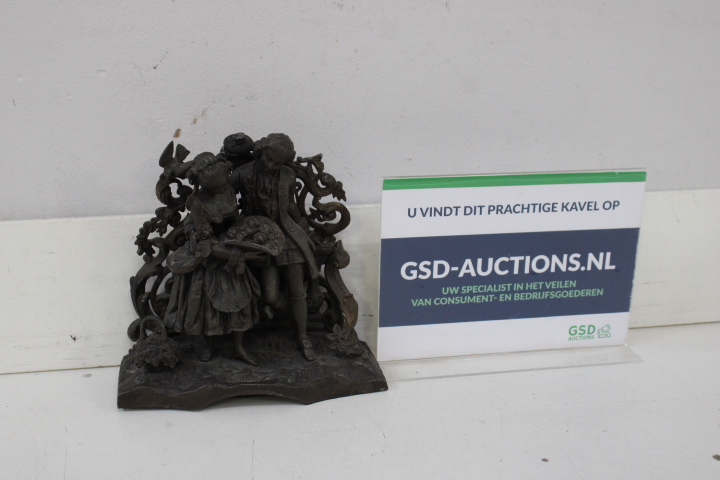 Decoratief bronzen beeld van elegant gekleed paar – foto 2 – kavel bij GSD Auctions, Zoeterwoude