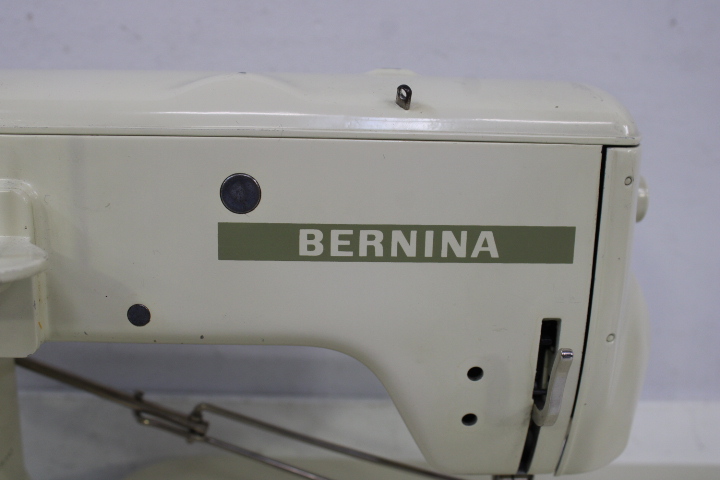 Bernina naaimachine – foto 16 – kavel bij GSD Auctions, Zoeterwoude