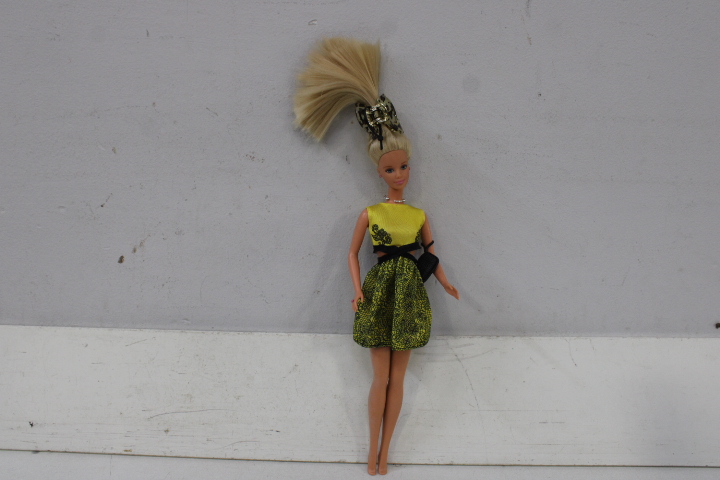 Set van 3 vintage poppen – foto 7 – kavel bij GSD Auctions, Zoeterwoude