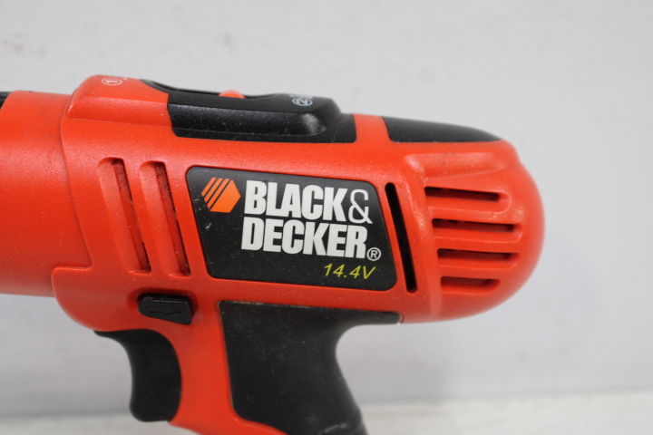 Black & Decker Accuboormachine 14.4V in koffer – foto 12 – kavel bij GSD Auctions, Zoeterwoude