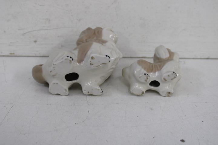 Porselijnen honden beeldjes – foto 15 – kavel bij GSD Auctions, Zoeterwoude