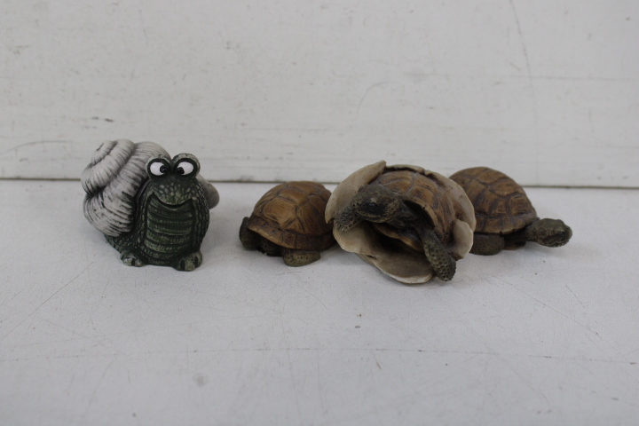 Collectie kleine beeldjes van dieren en figuren – foto 5 – kavel bij GSD Auctions, Zoeterwoude