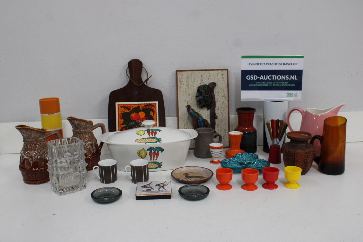 Diverse keramiek en glaswerk decoratie – foto 2 – kavel bij GSD Auctions, Zoeterwoude