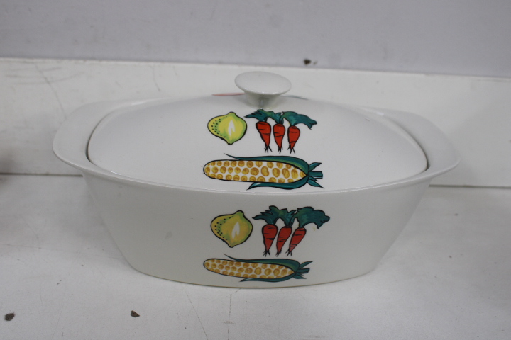Diverse keramiek en glaswerk decoratie – foto 8 – kavel bij GSD Auctions, Zoeterwoude