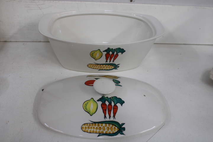 Diverse keramiek en glaswerk decoratie – foto 9 – kavel bij GSD Auctions, Zoeterwoude