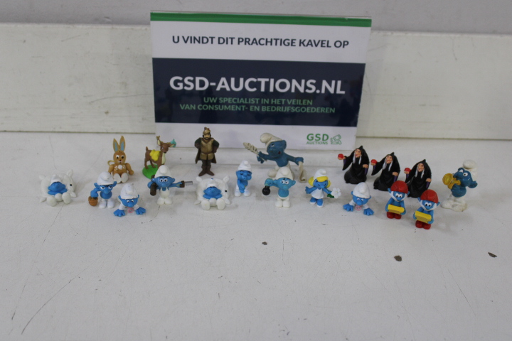 Verzameling Smurfen figuren – foto 2 – kavel bij GSD Auctions, Zoeterwoude