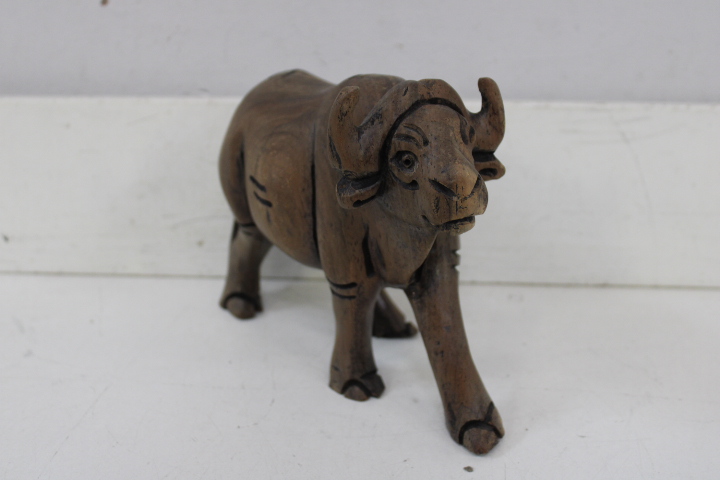 Houten dierenbeeldjes set – foto 13 – kavel bij GSD Auctions, Zoeterwoude