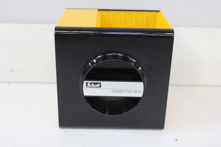 cassette bandjes houder – foto 4 – kavel bij GSD Auctions, Zoeterwoude