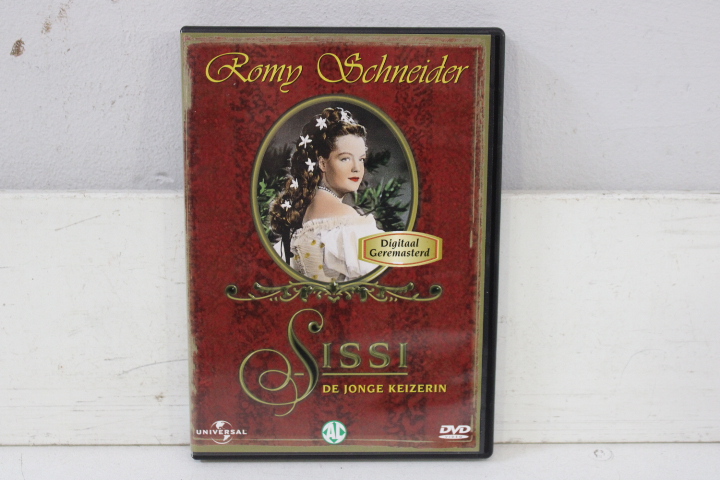 DVD Box De Sissi Trilogie Romy Schneider – foto 13 – kavel bij GSD Auctions, Zoeterwoude