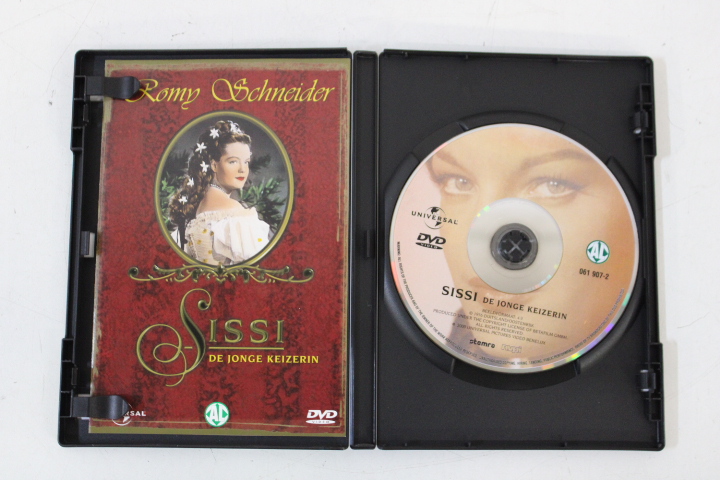 DVD Box De Sissi Trilogie Romy Schneider – foto 15 – kavel bij GSD Auctions, Zoeterwoude