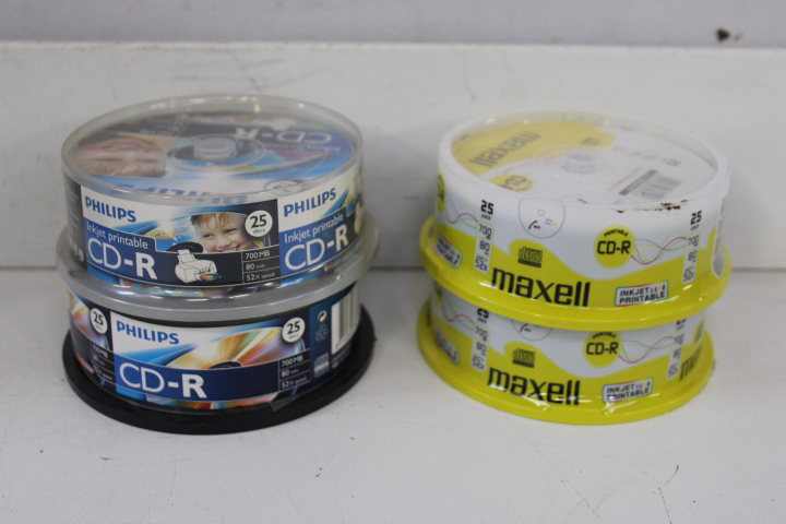 Diverse lege CD-R, DVD-R en DVD+RW schijven in stapels en verpakkingen – foto 11 – kavel bij GSD Auctions, Zoeterwoude