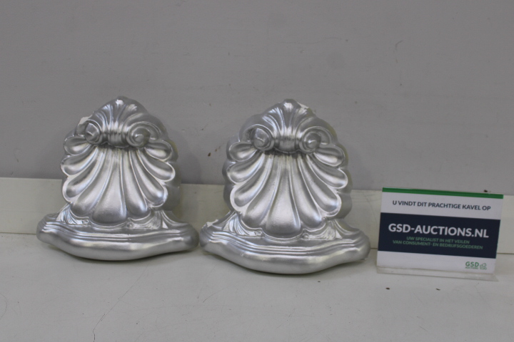 Set van 2 zilverkleurige wanddecoraties in schelpmotief – foto 2 – kavel bij GSD Auctions, Zoeterwoude
