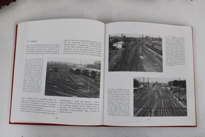Modelspoorbouw set met treinen en rails – foto 6 – kavel bij GSD Auctions, Zoeterwoude