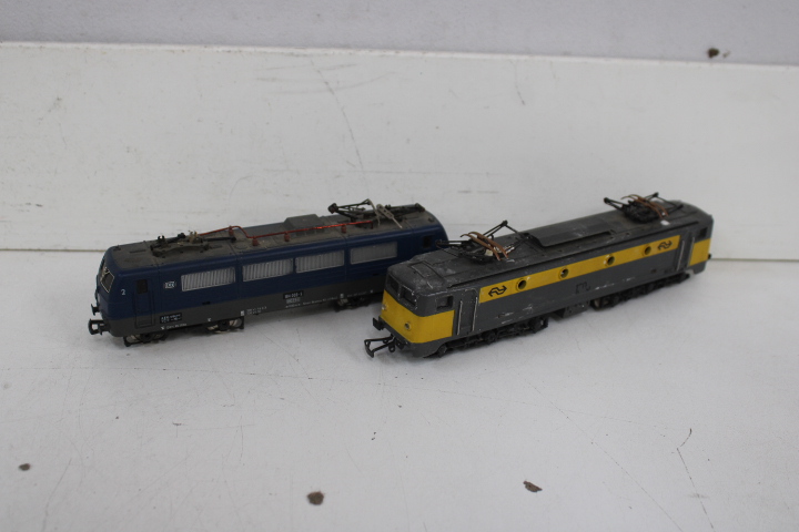 Modelspoorbouw set met treinen en rails – foto 17 – kavel bij GSD Auctions, Zoeterwoude