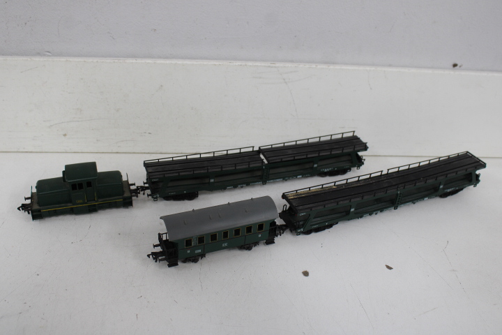 Modelspoorbouw set met treinen en rails – foto 19 – kavel bij GSD Auctions, Zoeterwoude