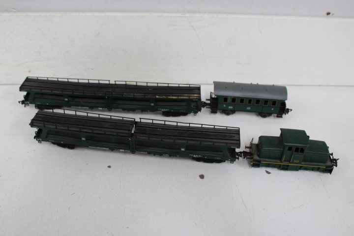 Modelspoorbouw set met treinen en rails – foto 20 – kavel bij GSD Auctions, Zoeterwoude