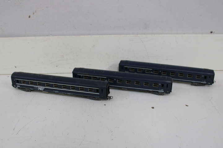 Modelspoorbouw set met treinen en rails – foto 26 – kavel bij GSD Auctions, Zoeterwoude