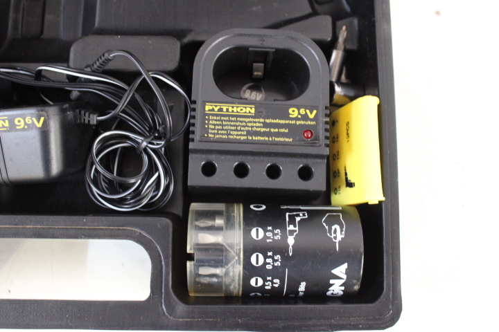 Gardena accu schroef machine set met lamp – foto 6 – kavel bij GSD Auctions, Zoeterwoude