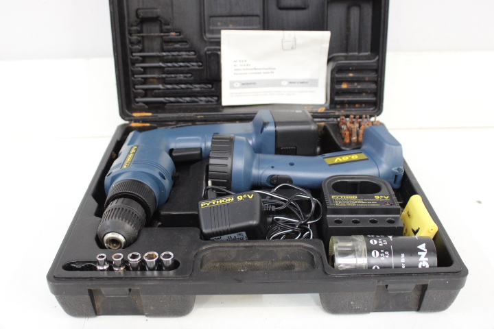 Gardena accu schroef machine set met lamp – foto 24 – kavel bij GSD Auctions, Zoeterwoude