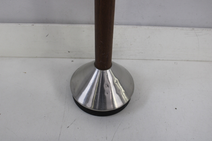 Asbak staand met metalen bekken – foto 5 – kavel bij GSD Auctions, Zoeterwoude