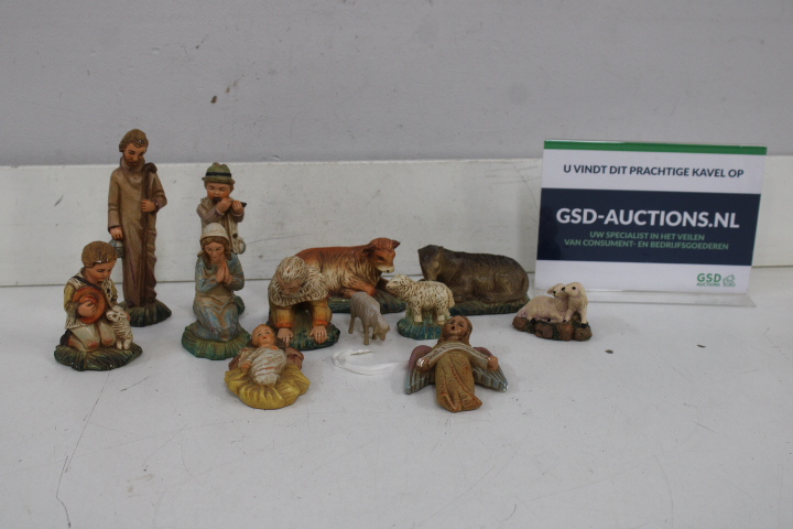Keramische kerststalfiguren met Bijbelse dieren en mensen – foto 2 – kavel bij GSD Auctions, Zoeterwoude