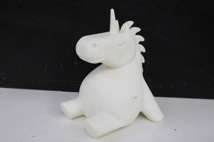 Witte eenhoorn beeld – foto 4 – kavel bij GSD Auctions, Zoeterwoude