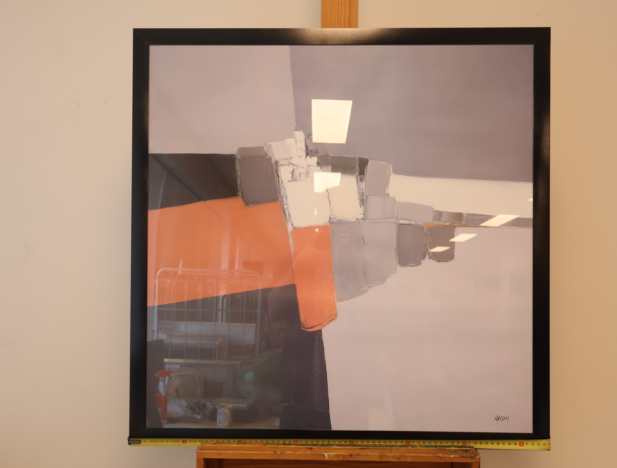 Abstract schilderij met oranje, grijs en zwart – foto 6 – kavel bij GSD Auctions, Zoeterwoude