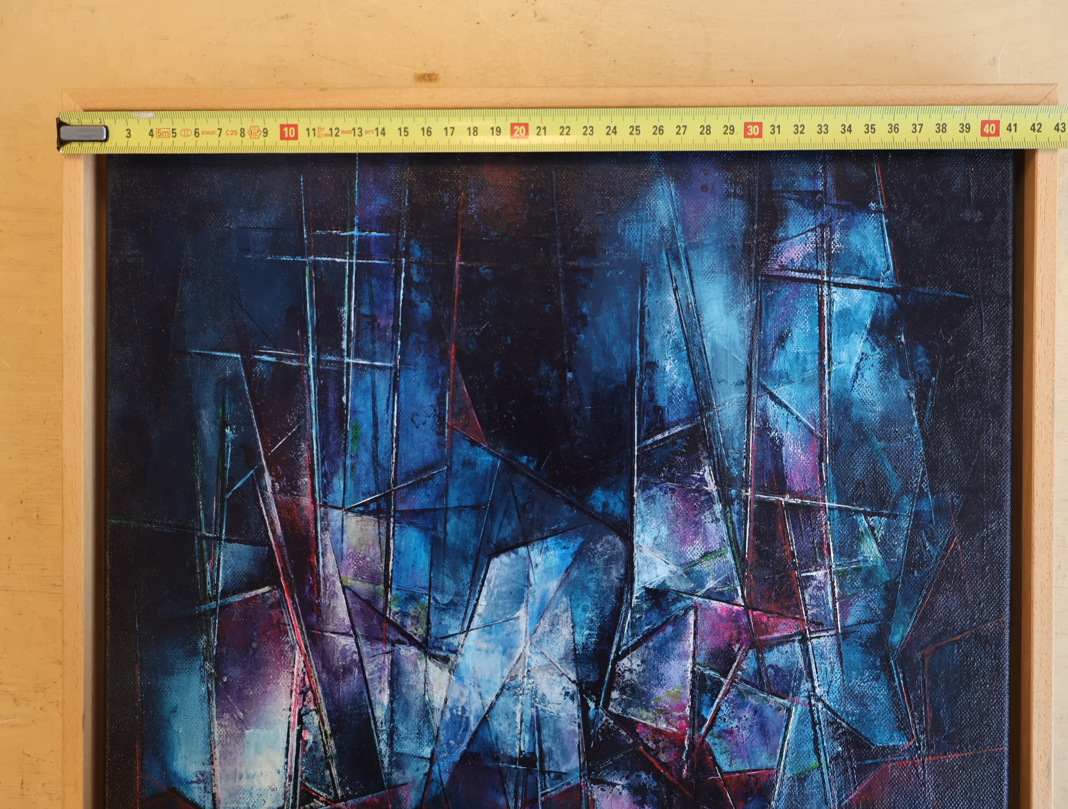 Abstract schilderij in houten lijst – foto 6 – kavel bij GSD Auctions, Zoeterwoude