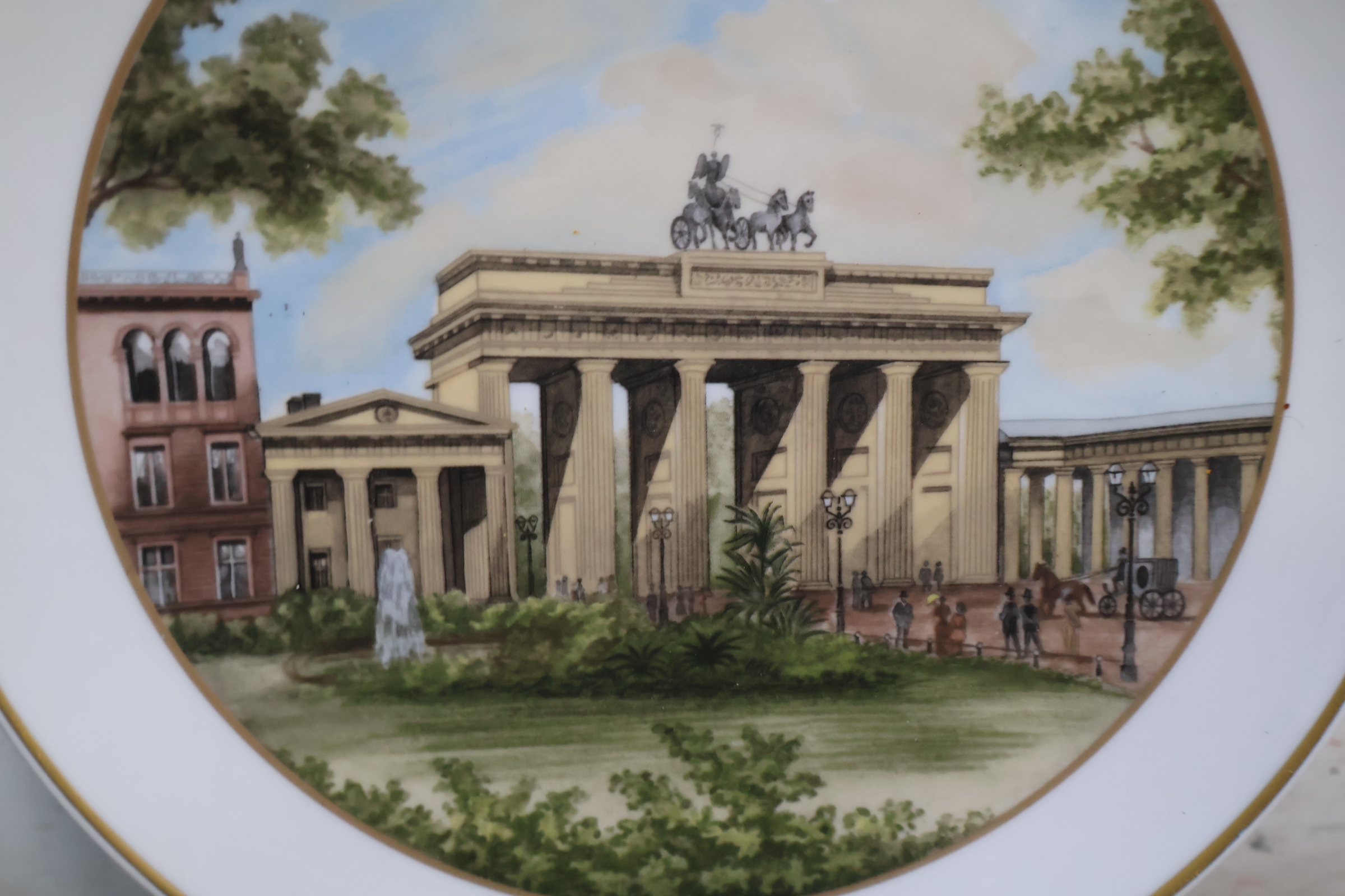 Porseleinen doosjes met decoratieve deksels – foto 9 – kavel bij GSD Auctions, Zoeterwoude