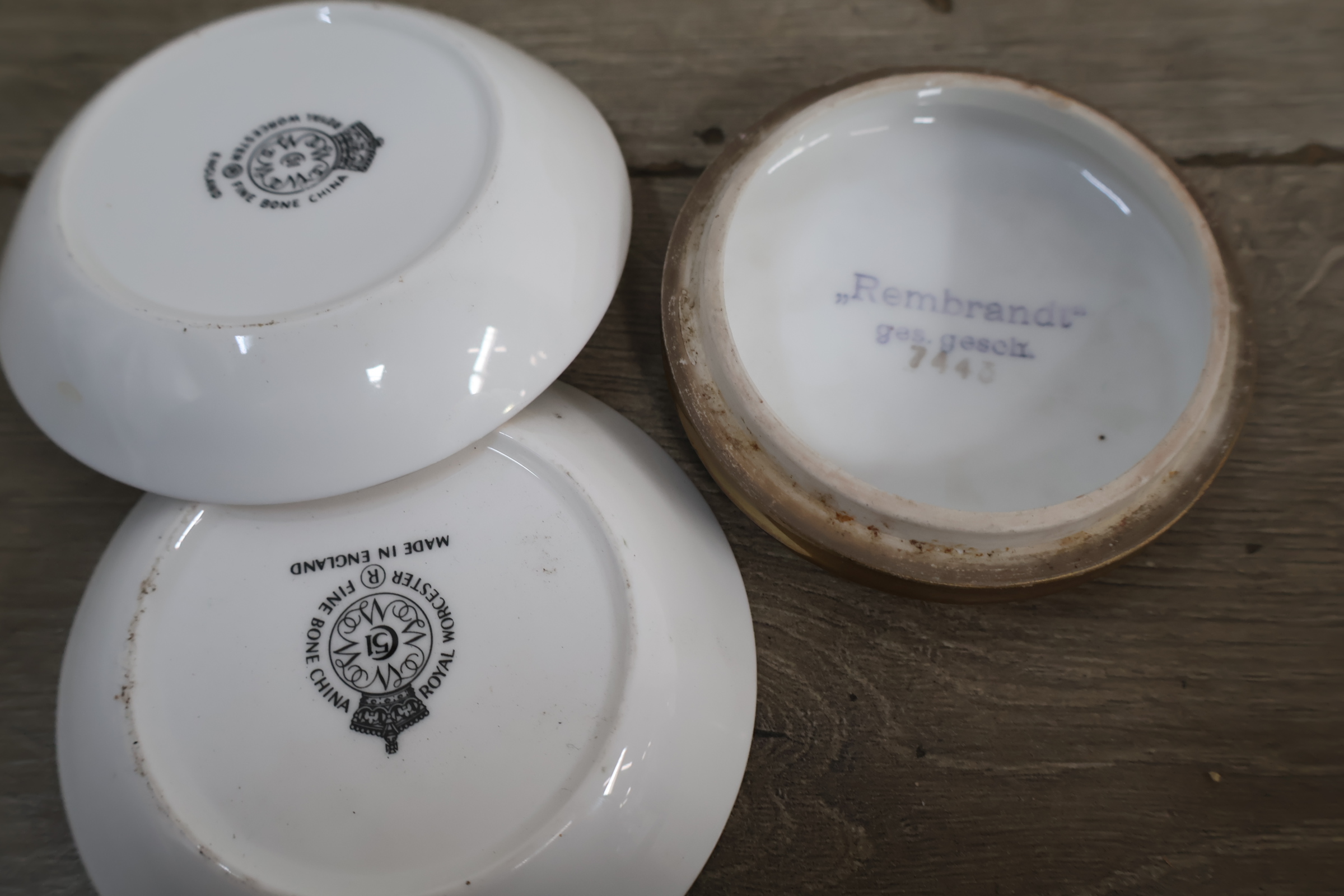 Porseleinen doosjes met decoratieve deksels – foto 22 – kavel bij GSD Auctions, Zoeterwoude