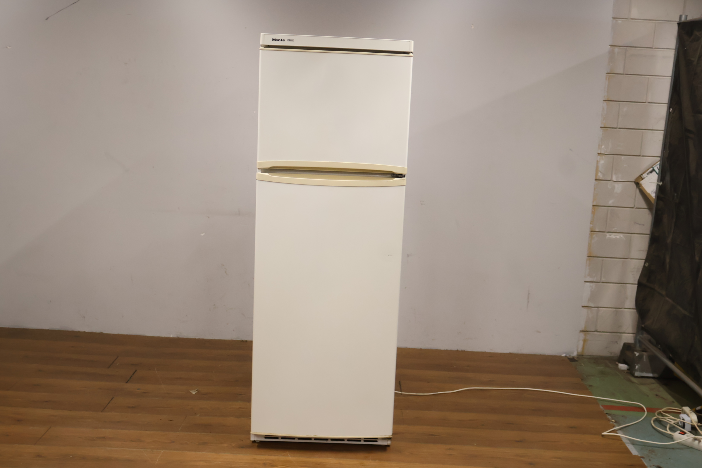 Miele koelkast - Koelvries-combinatie – foto 15 – kavel bij GSD Auctions, Zoeterwoude