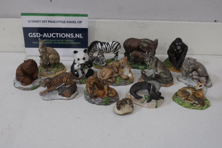 Verzameling Decoratieve Dierenbeeldjes – foto 2 – kavel bij GSD Auctions, Zoeterwoude