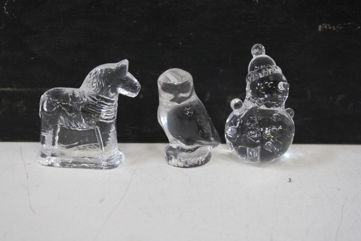 Diverse glas-en metalen miniaturen – foto 11 – kavel bij GSD Auctions, Zoeterwoude