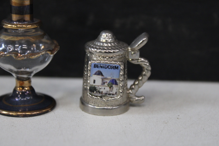 Diverse glas-en metalen miniaturen – foto 15 – kavel bij GSD Auctions, Zoeterwoude