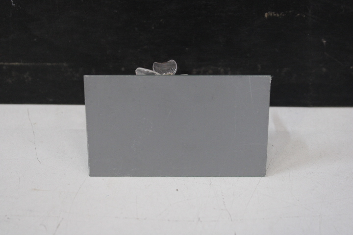 Diverse glas-en metalen miniaturen – foto 27 – kavel bij GSD Auctions, Zoeterwoude