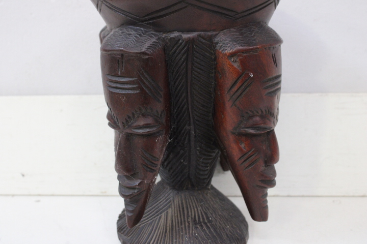 Afrikaans Houtsnijwerk – foto 6 – kavel bij GSD Auctions, Zoeterwoude