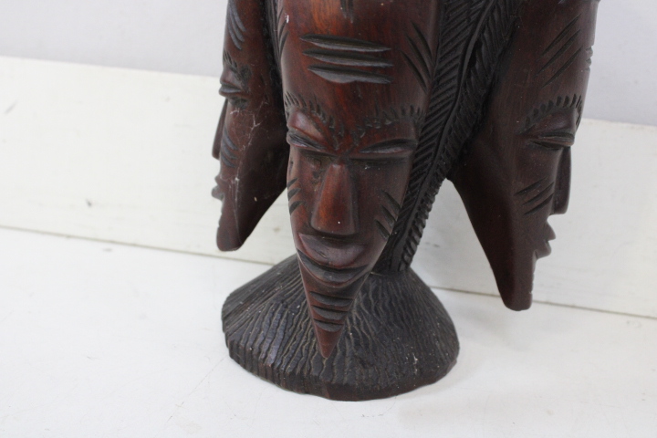 Afrikaans Houtsnijwerk – foto 10 – kavel bij GSD Auctions, Zoeterwoude