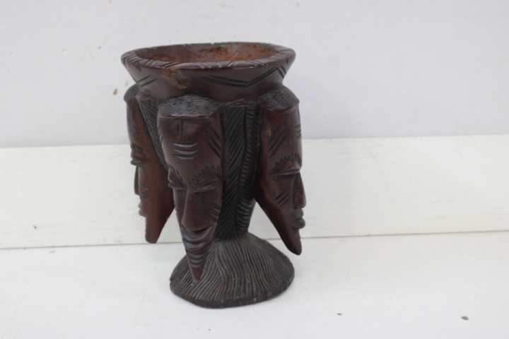 Afrikaans Houtsnijwerk – foto 13 – kavel bij GSD Auctions, Zoeterwoude