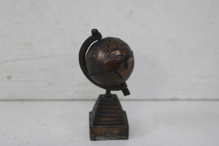 Vintage miniatuur metalen objecten set – foto 21 – kavel bij GSD Auctions, Zoeterwoude