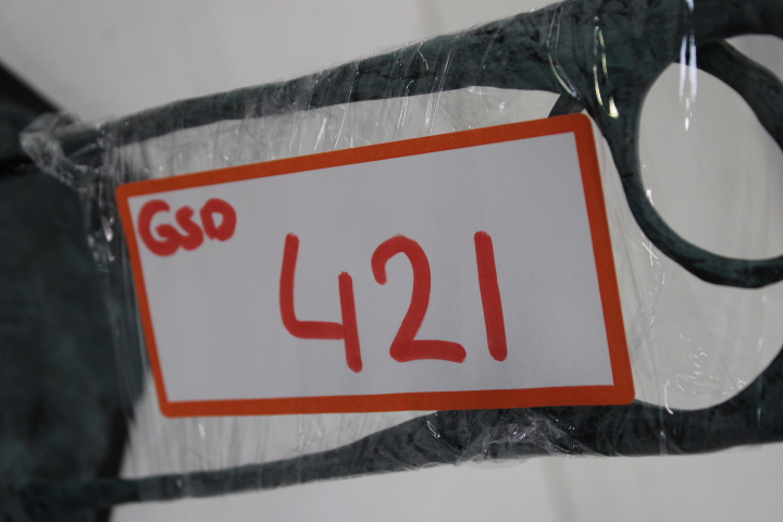 Abstract bronzen beeld op zwart marmeren voet – foto 15 – kavel bij GSD Auctions, Zoeterwoude