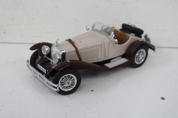 Set van 4 schaalmodel klassieke old-timer auto's – foto 18 – kavel bij GSD Auctions, Zoeterwoude