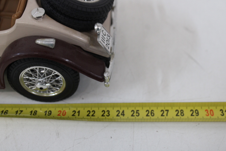 Set van 4 schaalmodel klassieke old-timer auto's – foto 22 – kavel bij GSD Auctions, Zoeterwoude