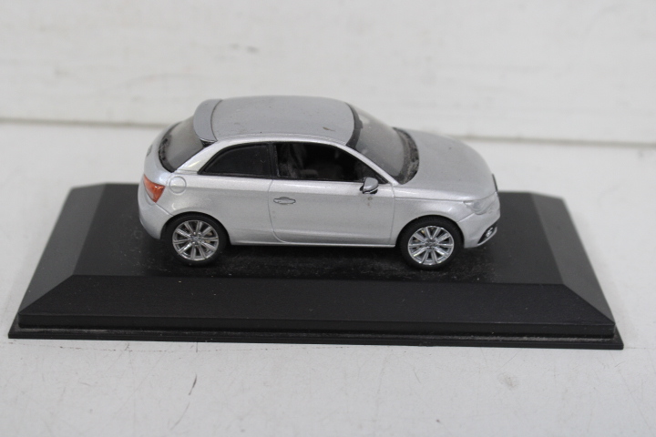 Verzameling modelauto's en miniatuurvoertuigen – foto 11 – kavel bij GSD Auctions, Zoeterwoude